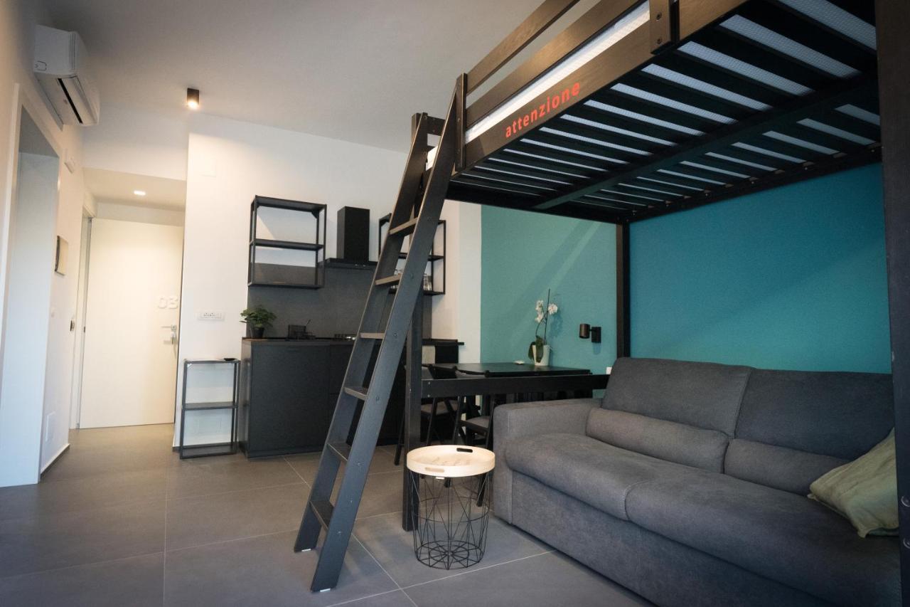 Okto Apartments ميلاتسو المظهر الخارجي الصورة