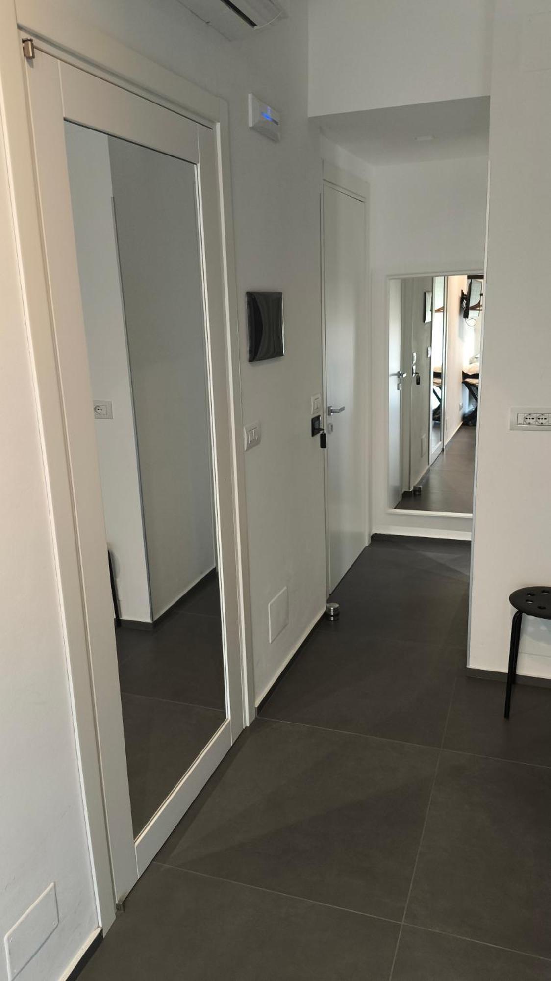 Okto Apartments ميلاتسو المظهر الخارجي الصورة