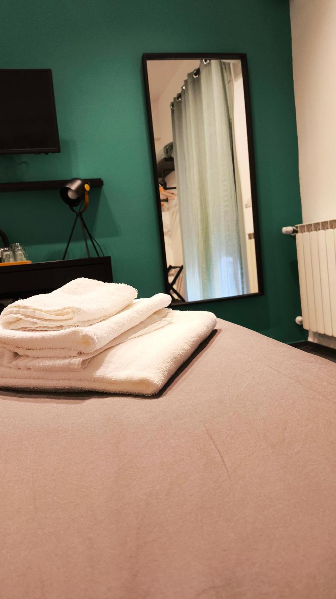 Okto Apartments ميلاتسو المظهر الخارجي الصورة